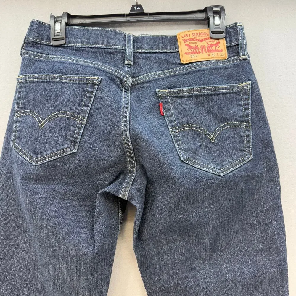 Levi's 541 Jeans Men's 30x32 Dark Blue Straight Leg Preppy Normcore Dad Jeans